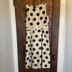 Banana Republic Polka Dot Dress with pockets - size 8 Tall